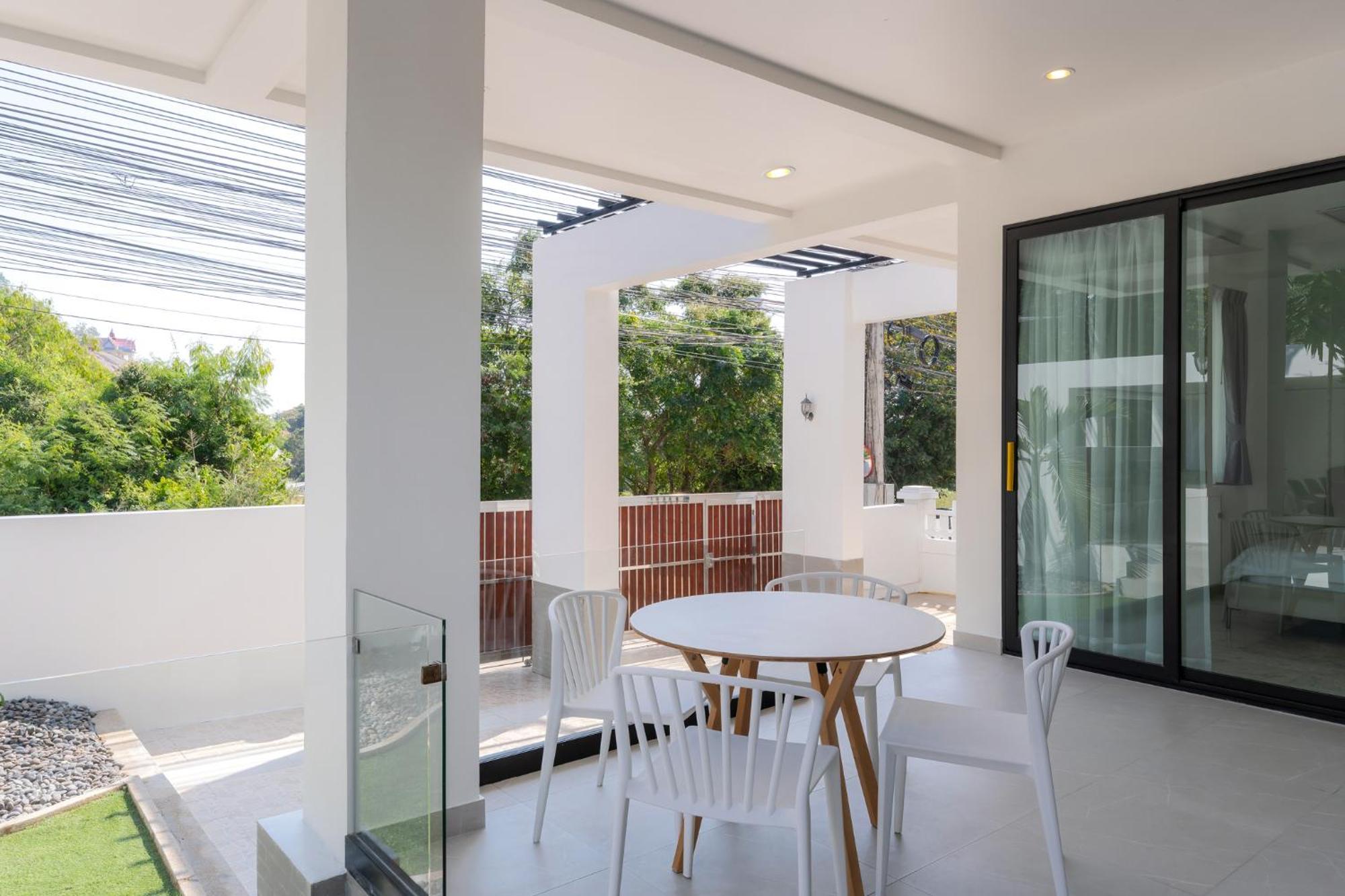 Stunning Villa With Pool And Tropical Garden 华欣 外观 照片