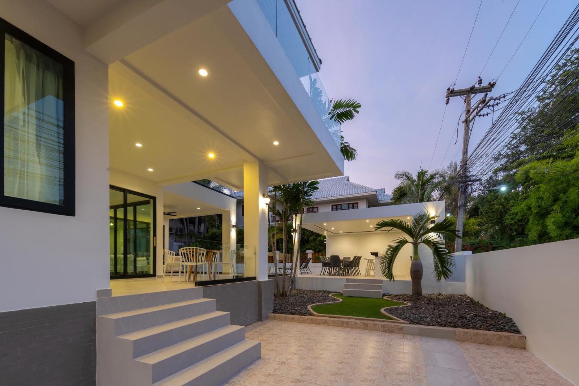 Stunning Villa With Pool And Tropical Garden 华欣 外观 照片