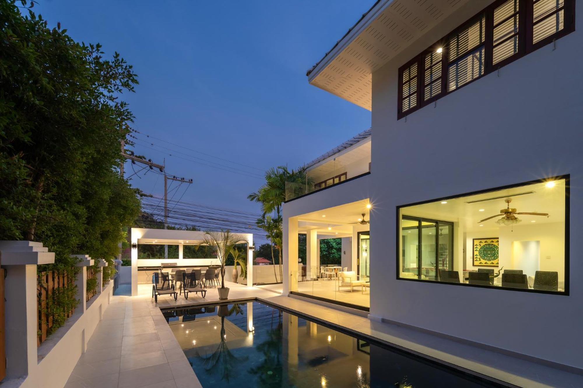 Stunning Villa With Pool And Tropical Garden 华欣 外观 照片