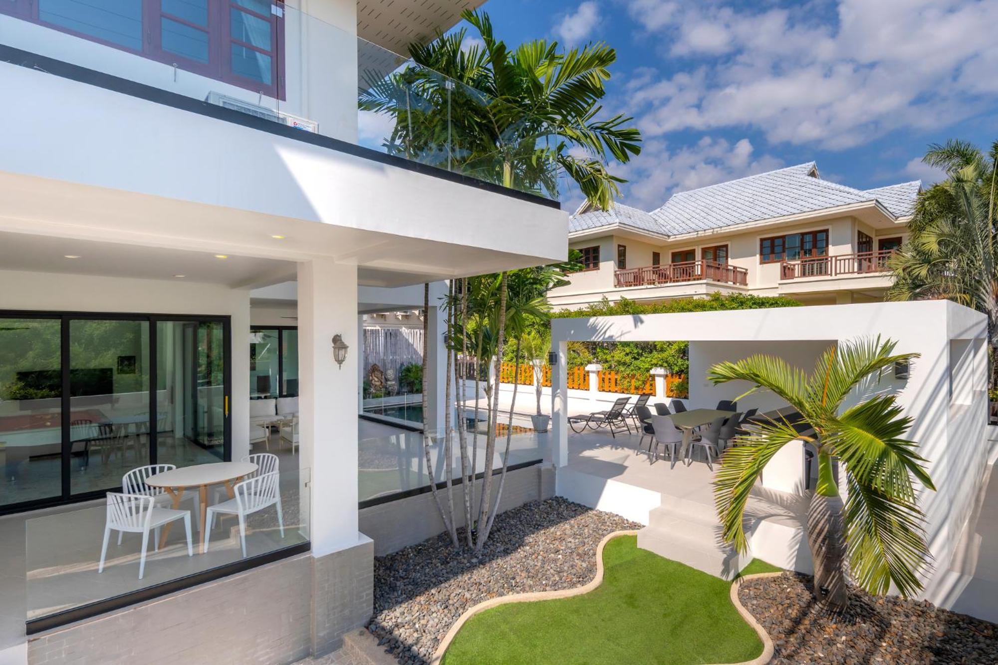 Stunning Villa With Pool And Tropical Garden 华欣 外观 照片