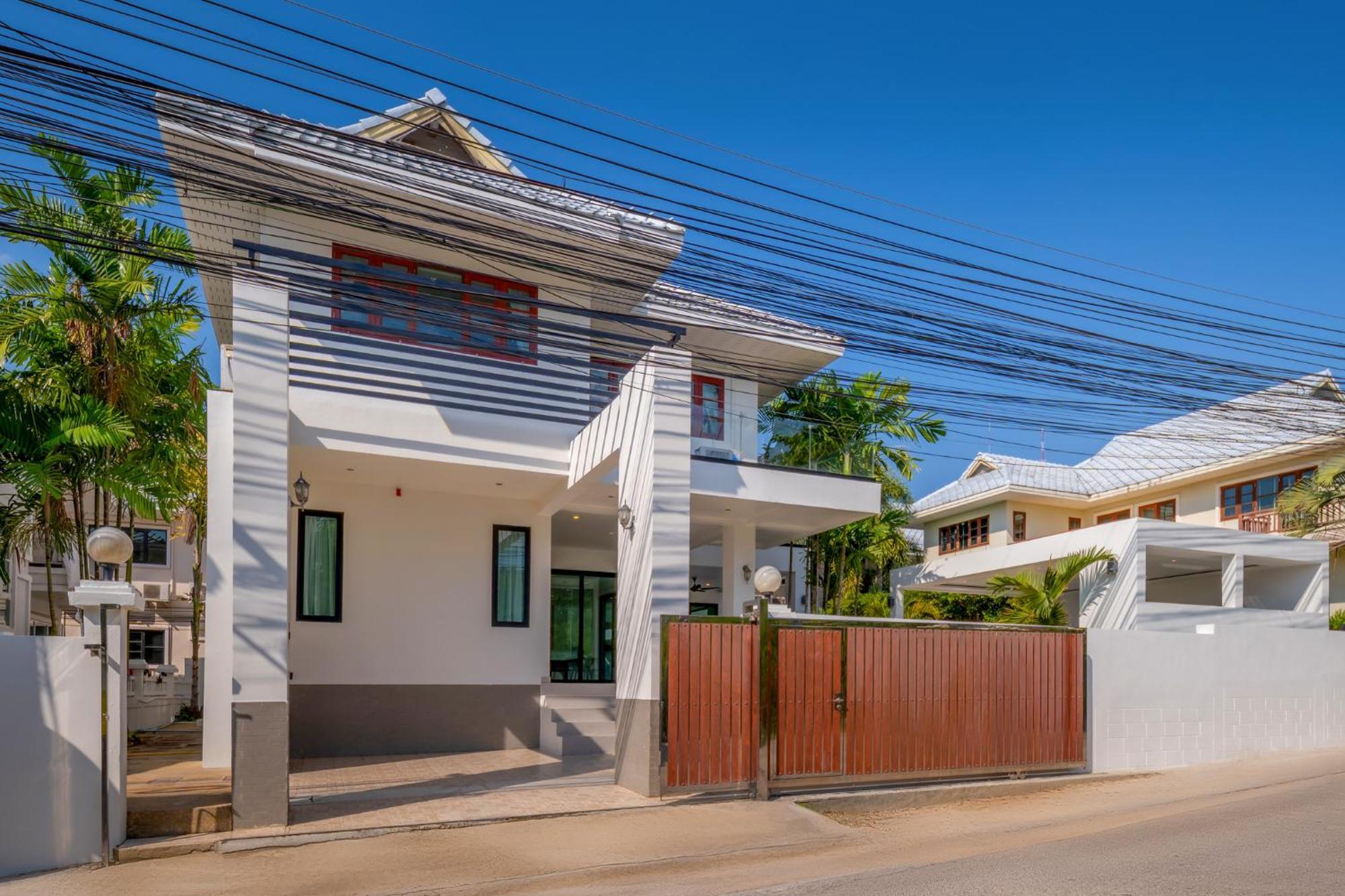 Stunning Villa With Pool And Tropical Garden 华欣 外观 照片